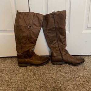 Baretraps brown boots